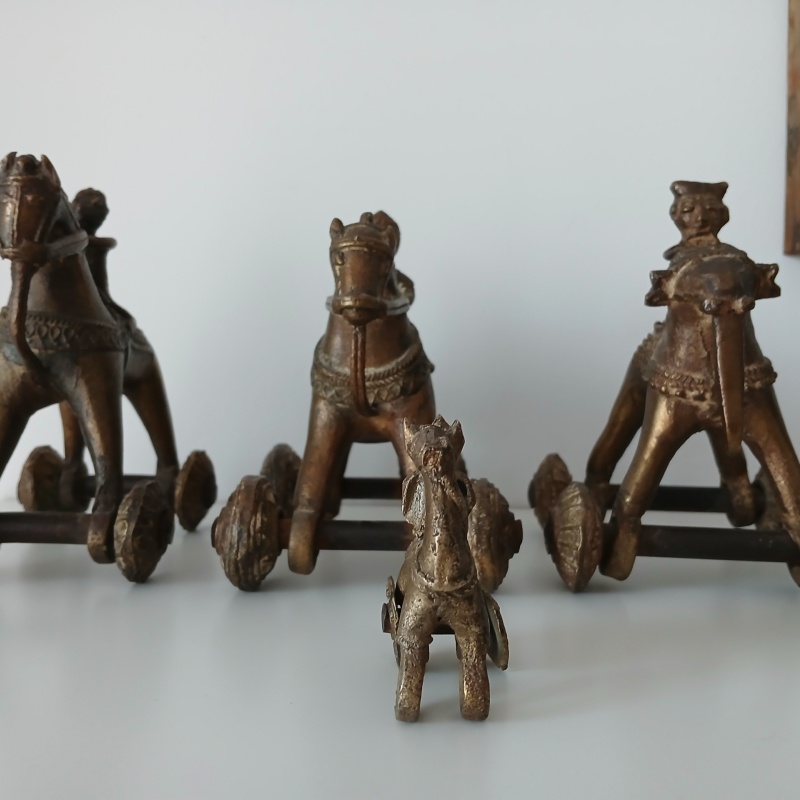 Juguetes de bronce