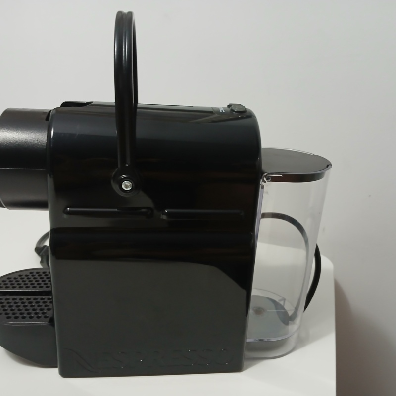 Cafetera Nespresso