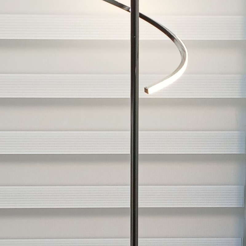 Lámpara de pie LED