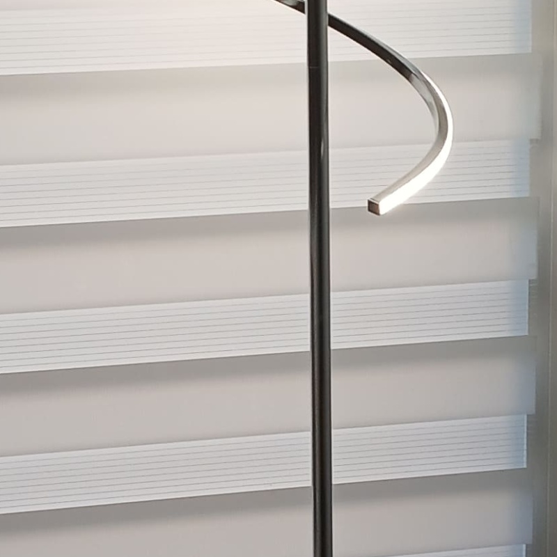 Lámpara de pie LED