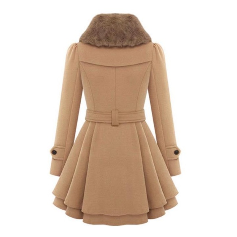 Chaqueta de fieltro de color beige